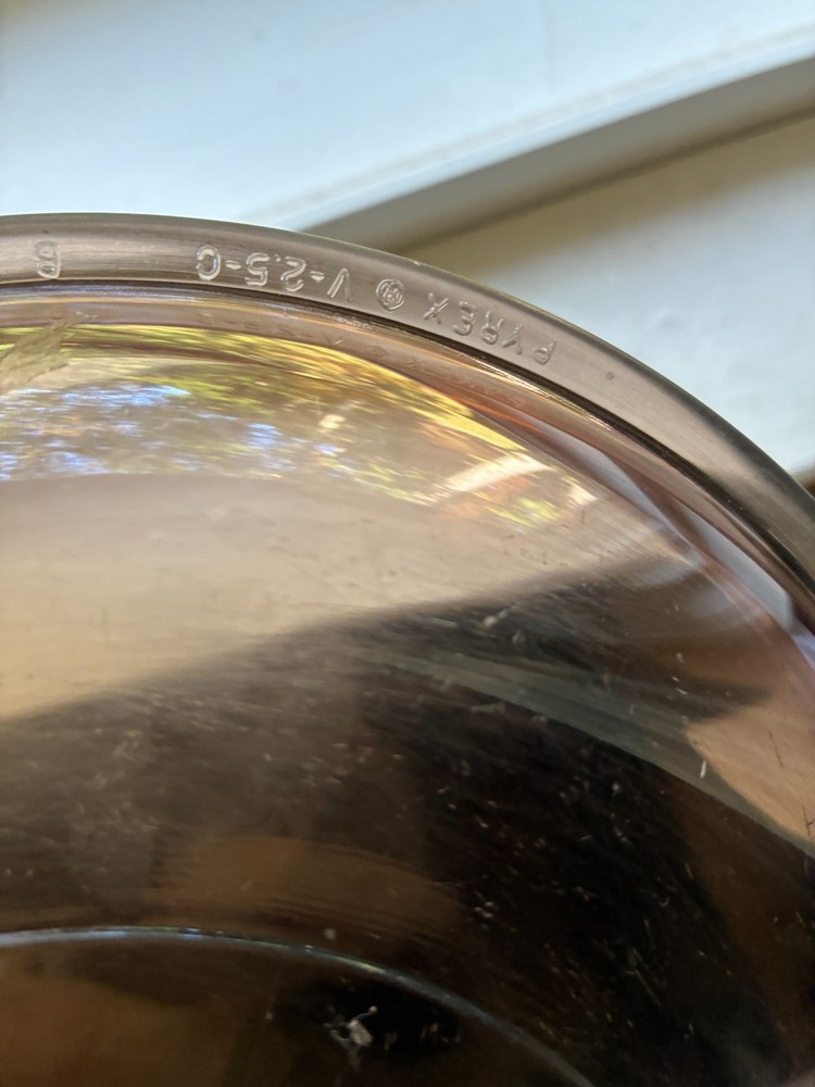 Pyrex Amber Visionware V-2.5-C Lid w/7 5/8" undamaged