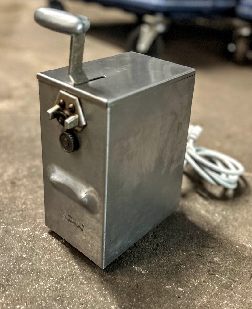 Edlund 266 Electric Can Opener - USED