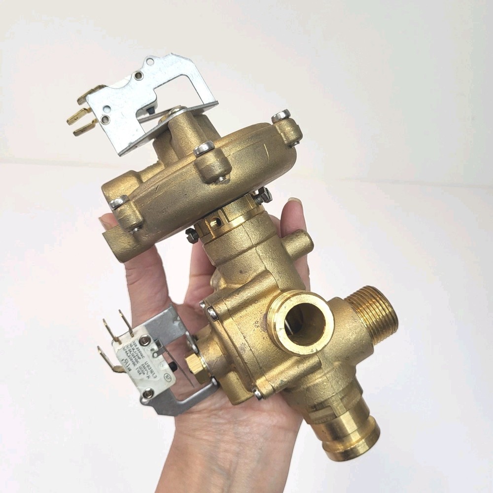 Baxi Combi 80E 80 Eco 105E 105HE Diverter Valve 7224344 248061 Genuine tankless