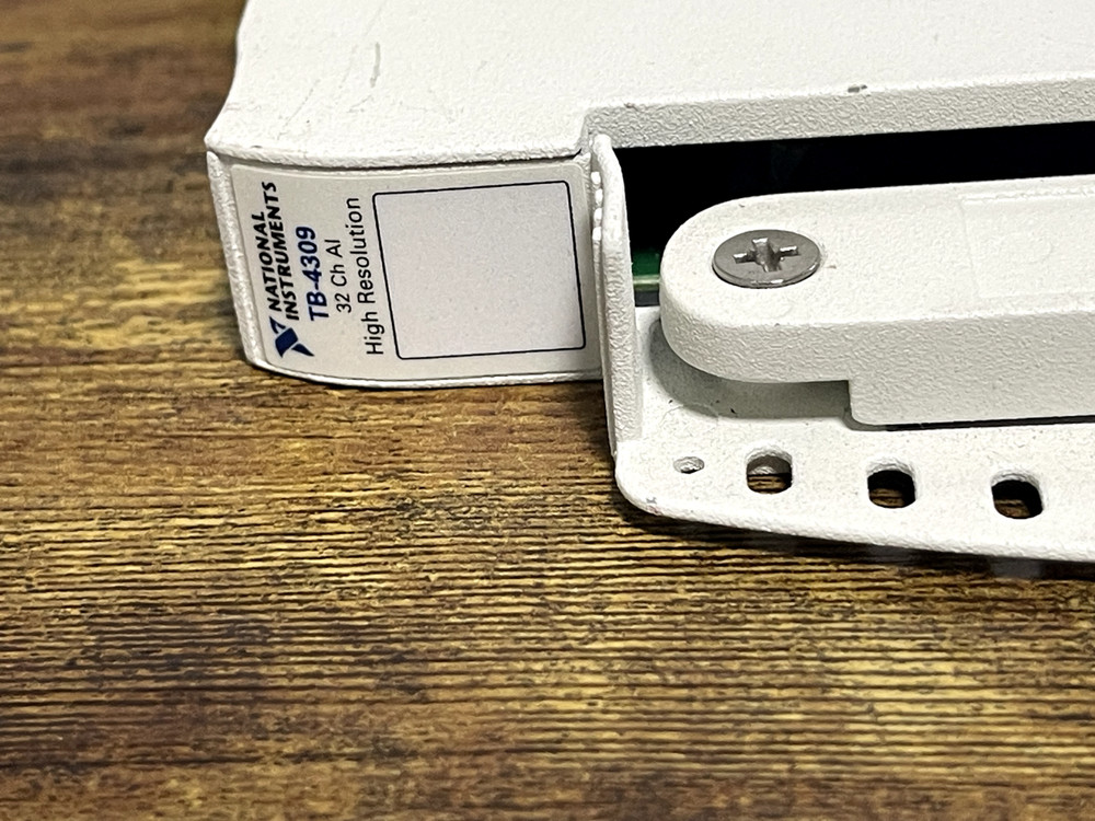 National Instruments TB-4309 32 Ch AI High Resolution