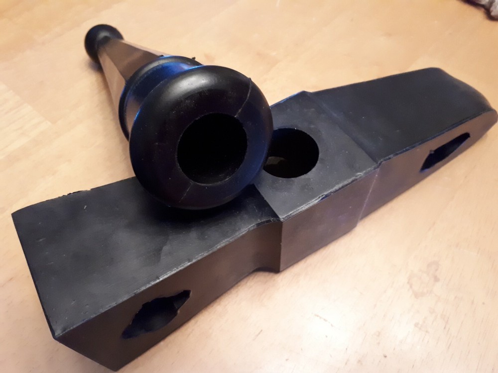 rugged hammer with 2 x spear heads