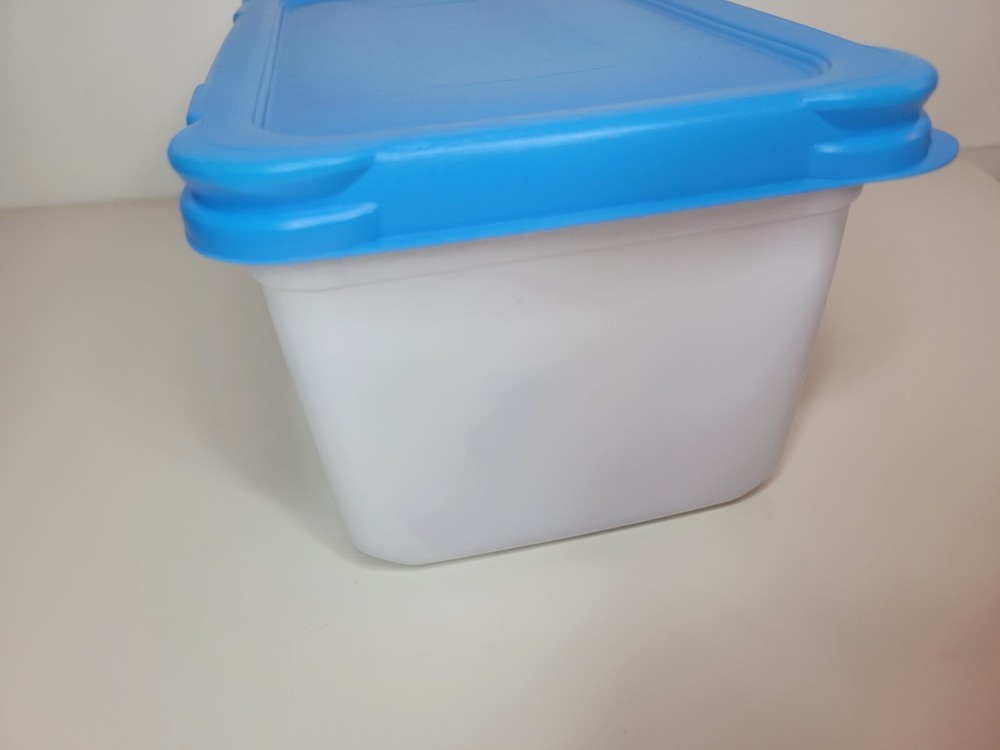 Baby Wipes Container Kroger Vintage EMPTY Blue and white