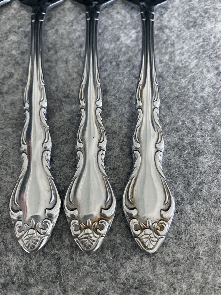5 TOWLE/SUPREME CUTLERY STAINLESS FLATWARE, "PIERRE" PATTERN, SALAD FORKS