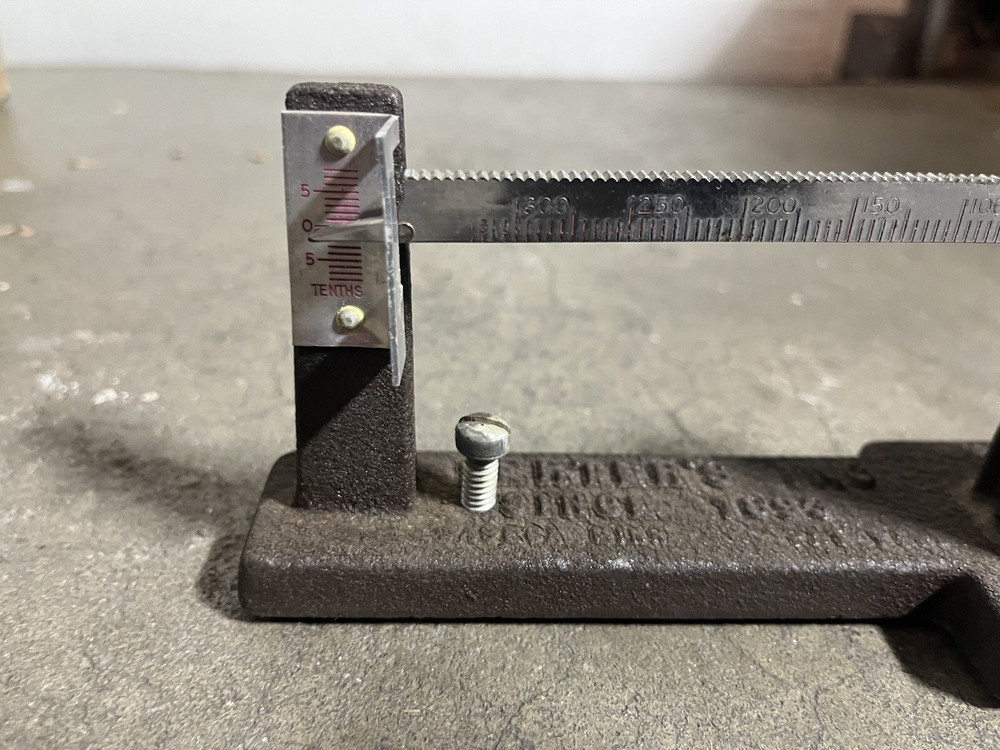 Vintage Herter's Powder Scale