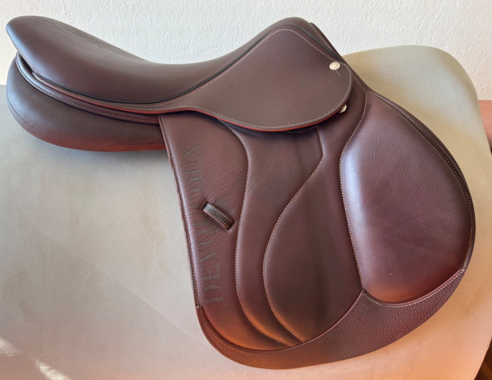 18" Devoucoux Biarritz S Saddle - 2017 - 2A - Full Buffalo - MINT!