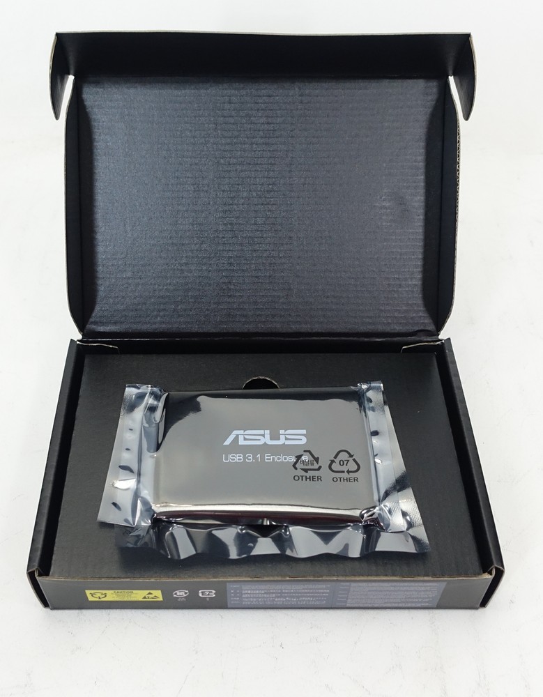 ASUS 512GB External SSD USB 3.1 Gen 2 Type-C External Drive Enclosure
