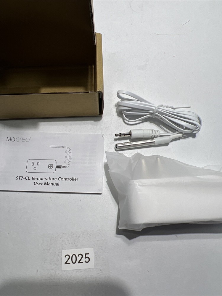 Mocreo ST7-CL Temperature Controller Reptile Thermostat Outlet, Bluetooth/ Alarm