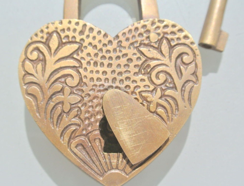 engraved PADLOCK 3" Vintage stye HEART LOVE solid brass 2 keys lock bridge
