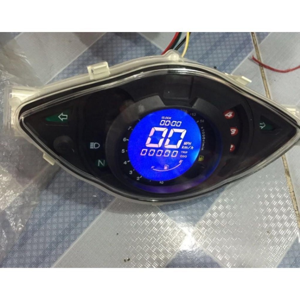 LCD Digital Fuel Meter for Motorcycle