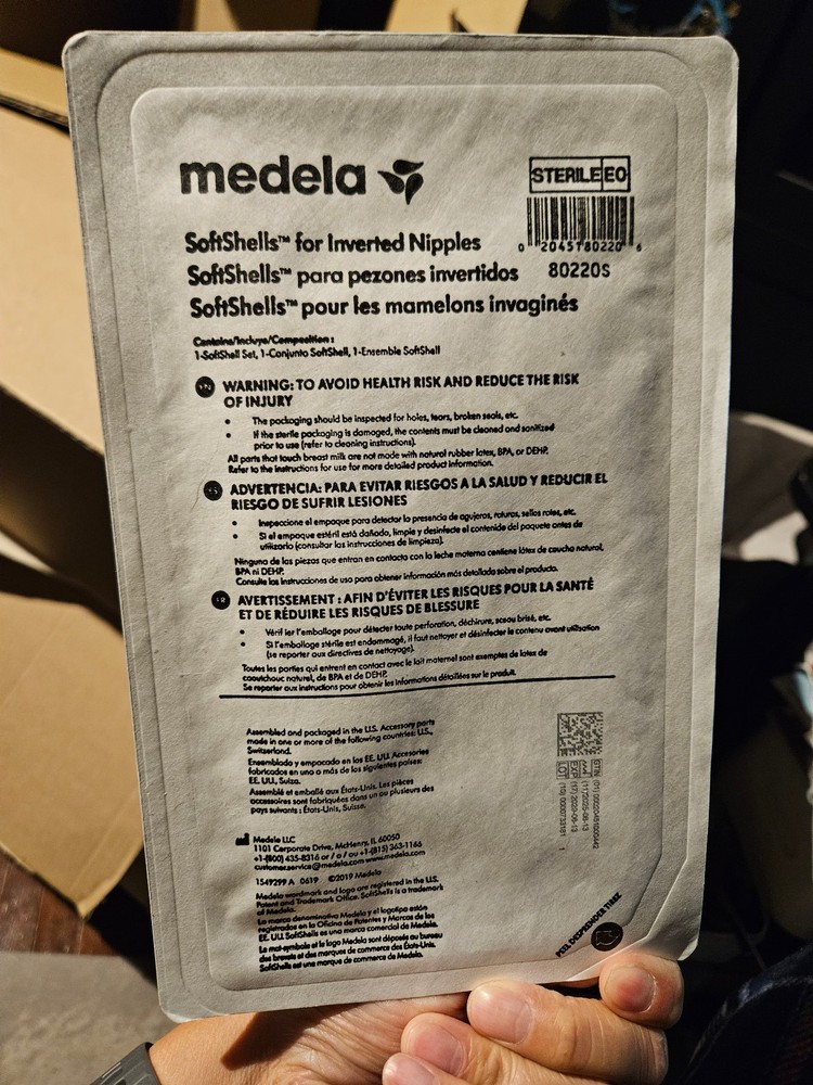 Medela Soft Shells for Inverted Nipples #80220S NIB