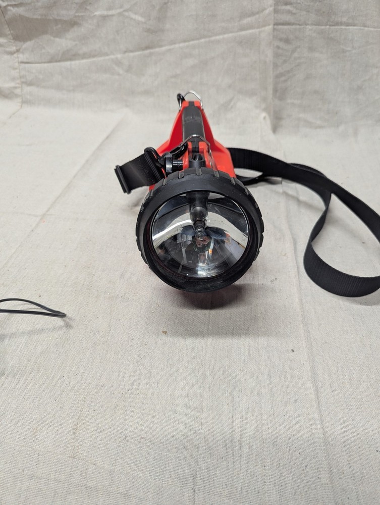 Streamlight LiteBox EMS Firefighter Flashlight With Charger