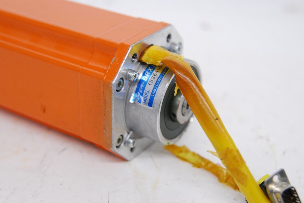 ABB Robotics 3HAB5557-1 PS 60/4-71-P-LSS-3978 Servo Motor W/ Encoder