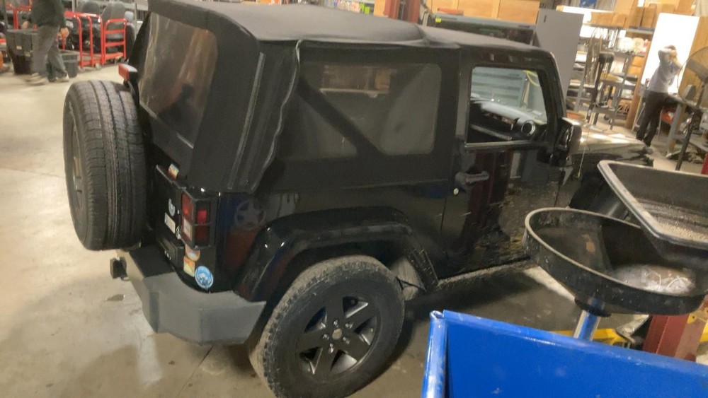 Used Windshield Frame fits: 2015 Jeep Wrangler Grade A