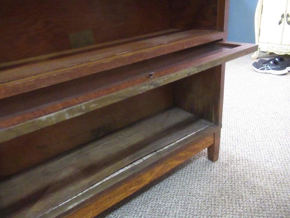 Vintage - Globe Wernicke Barrister Bookcase - complete - 4 section