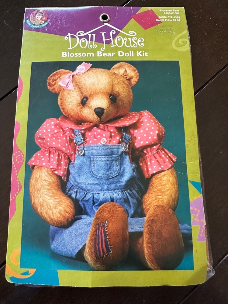 Daisy Kingdom "Blossom Bear Doll Kit