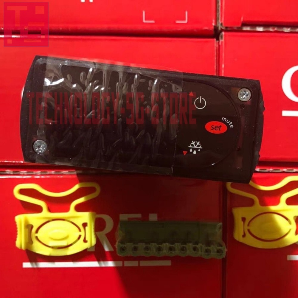 CAREL PJEZS00100 Temperature controller# 1pcs New In Box