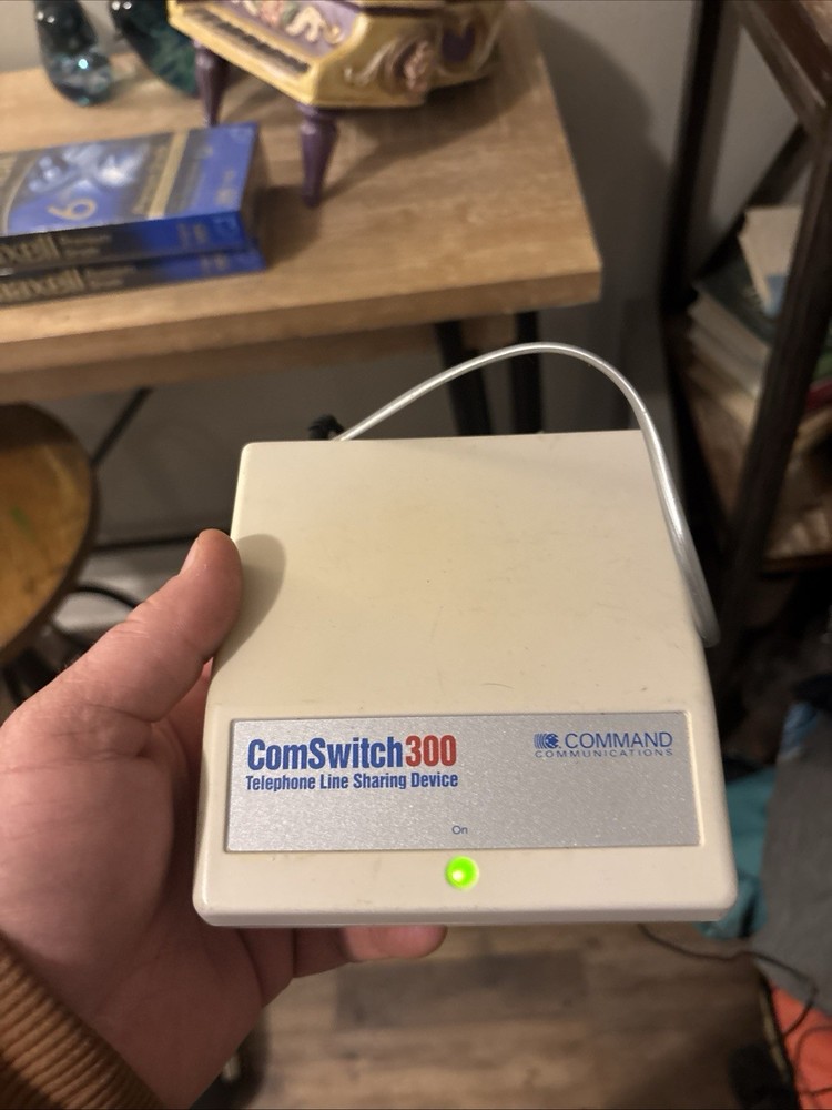 Command Communications ComSwitch 300 3 port from 1994