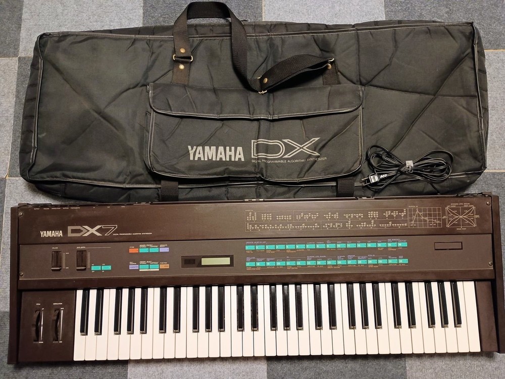 🎹 YAMAHA DX7 (Original) | Battery Socketed / Ryuichi Sakamoto ROM / Serviced
