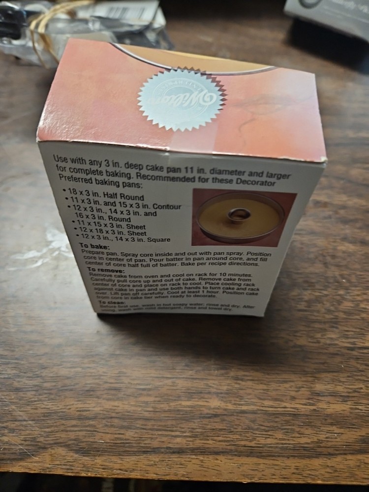 Vintage Wilton Preferred Bakeware Heating Core - New