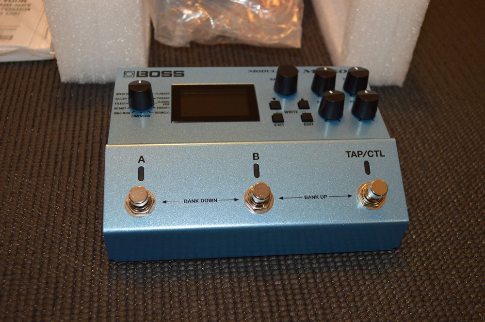 Boss MD-500 Modulation Effects Pedal NIB Never used