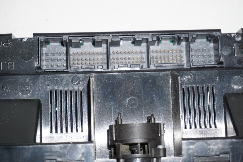 04 05 06 AUDI A8 D3 FRONT HEATER AC CLIMATE CONTROL PANEL PART # 4E0820043E