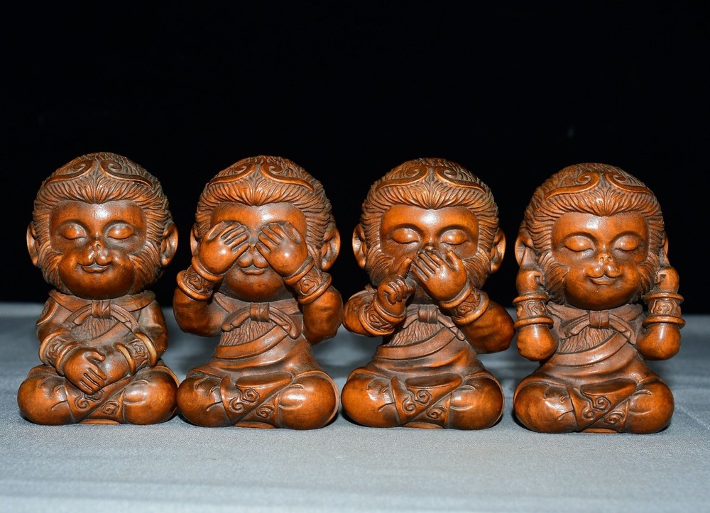 Exquisite Small Leaf Boxwood Four Not Monkey Ornament