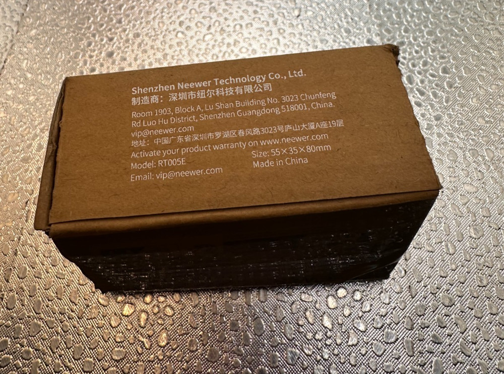 Neewer Wireless Control Button with Cold Shoe