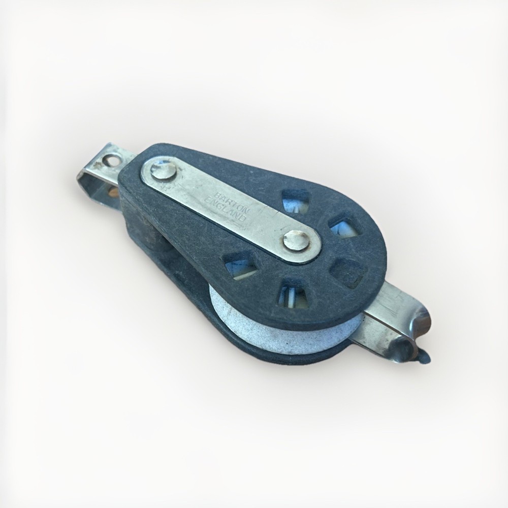 Single sheave block pulley