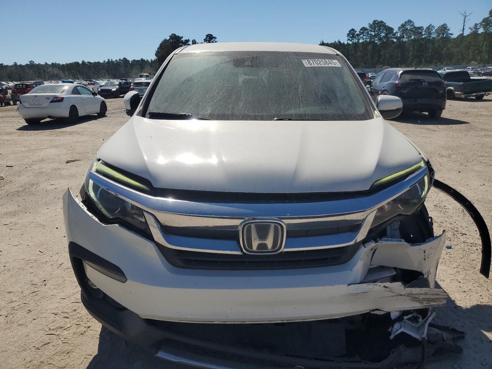 Used Headrest fits: 2019 Honda Pilot Grade A
