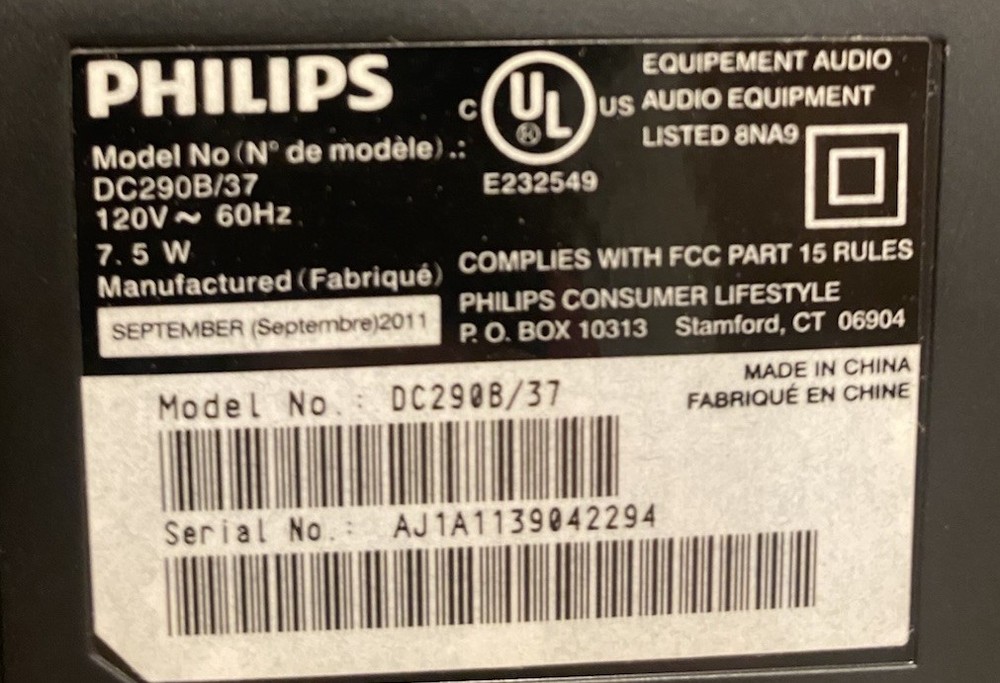 Phillips DC290B 37 Docking System 30Pin iPhone Player Charger Alarm Clock