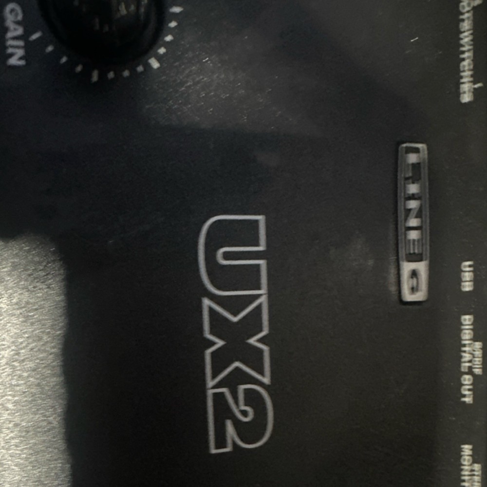 Line 6 UX2 USB Audio Interface, 2-Channel, XLR/Instrument Inputs, Phantom Power
