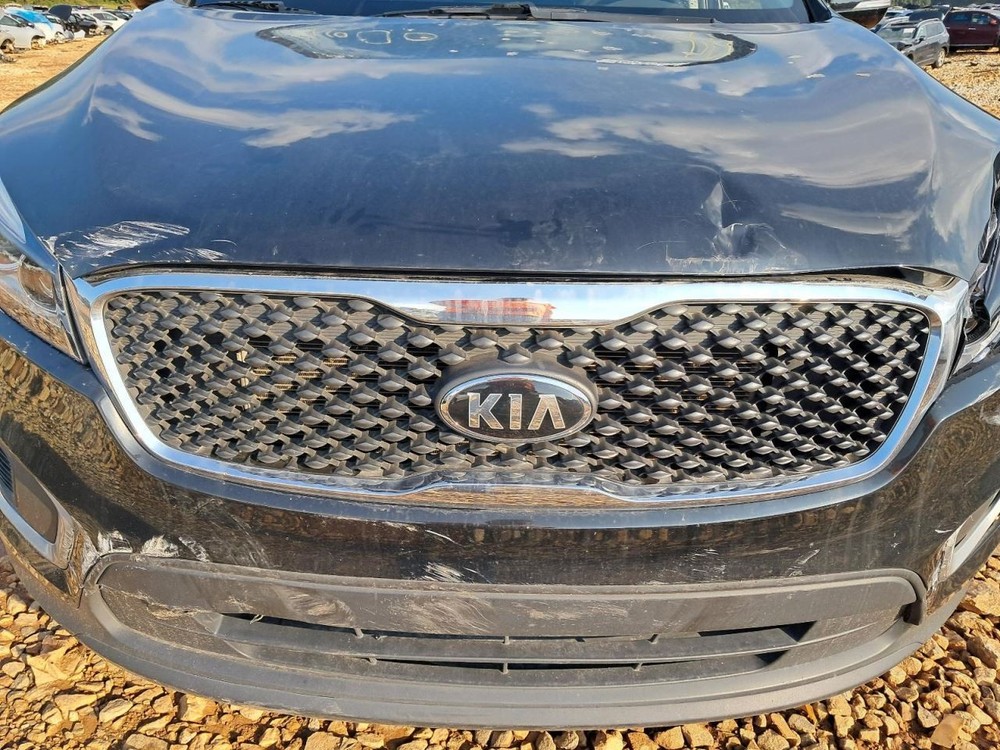 SORENTO 2017 Glove Box 4794250