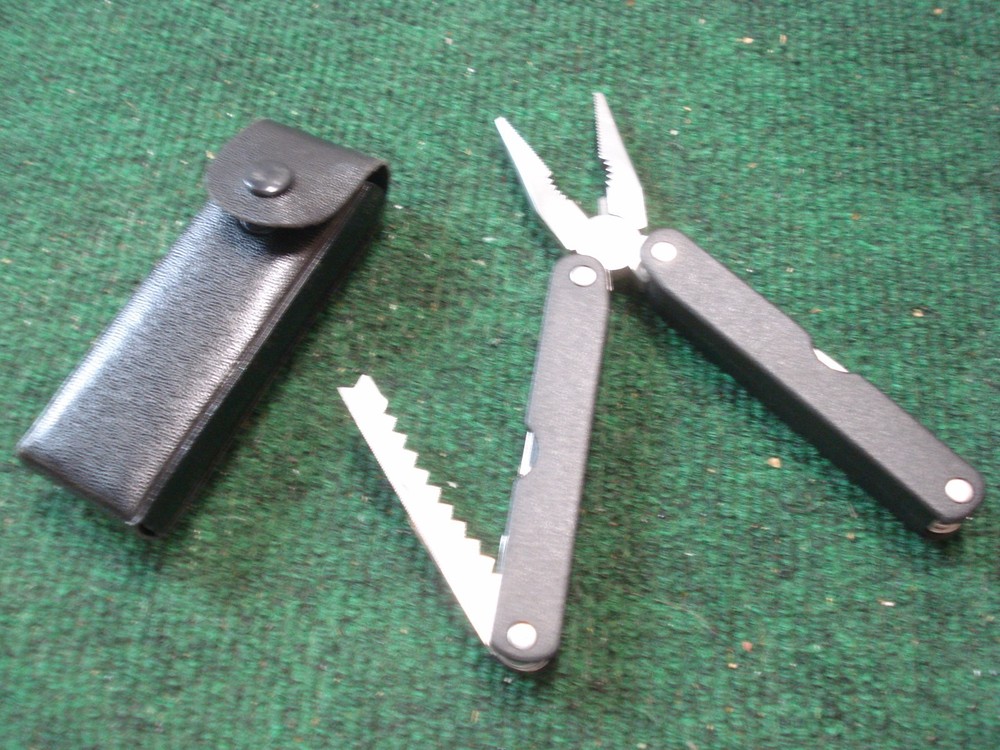 Barlow Chinese folding multi tool, utility tool, knife with sheath