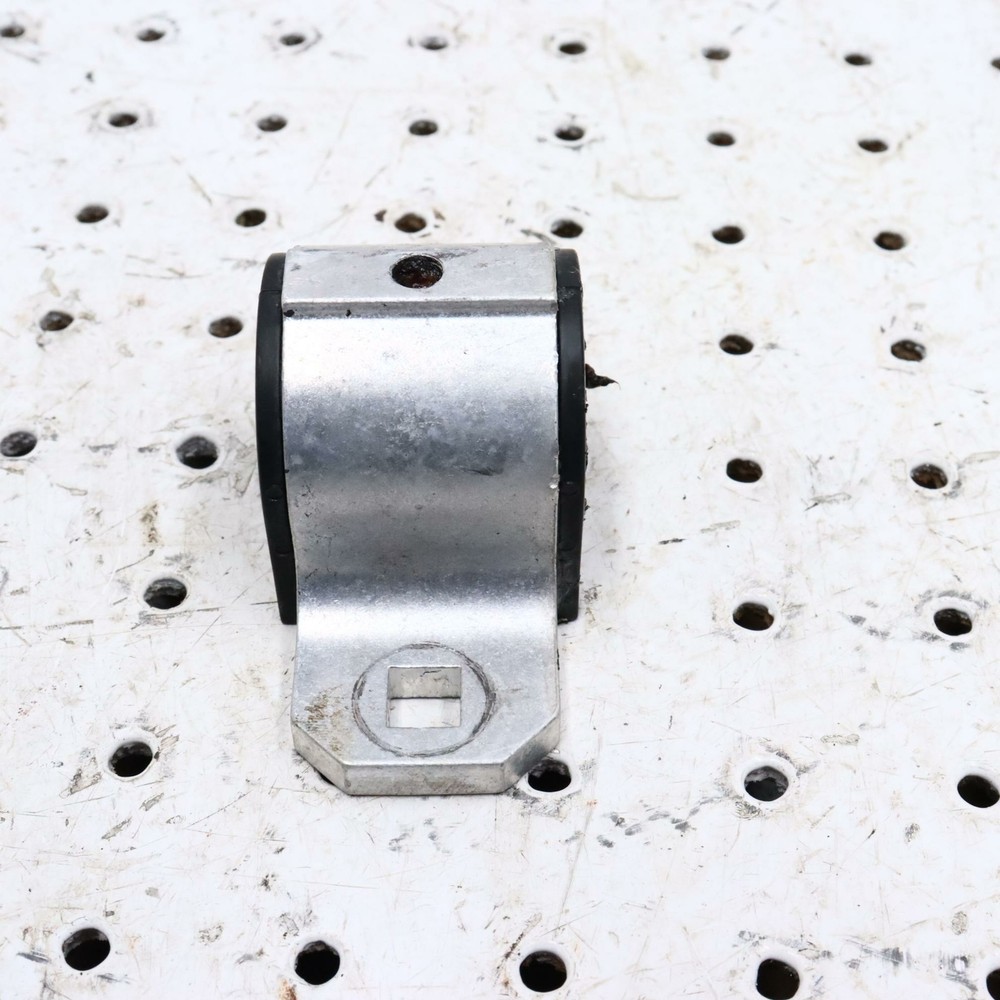 2007 POLARIS SWITCHBACK 600 STEERING POST BRACKET BUSHING MOUNT 5133648 5432785
