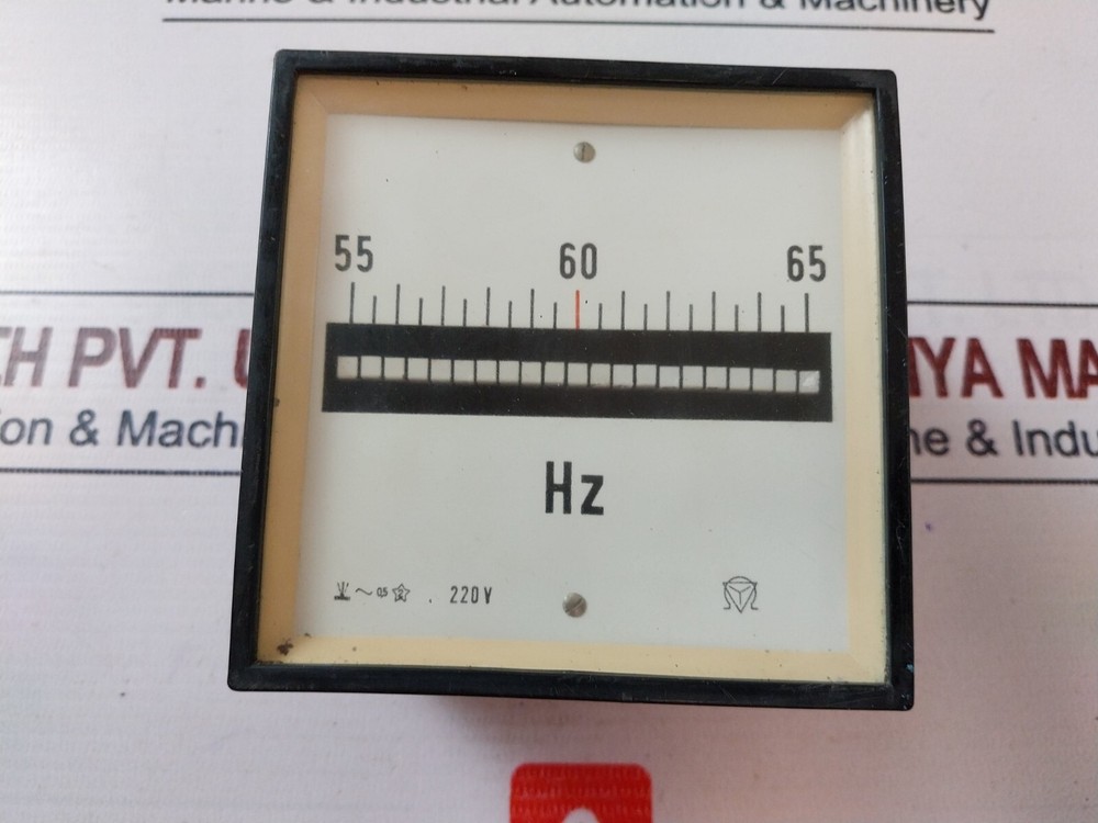 CELSA 220V Voltmeter 55-65 HZ