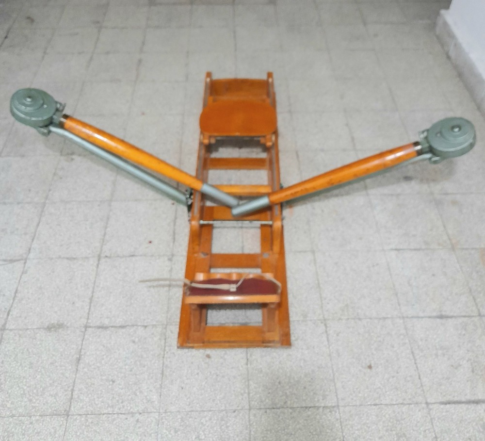 Rowing machine "Lamborgini" 1940s - Solid wood and iron - READ DESCRIPTION