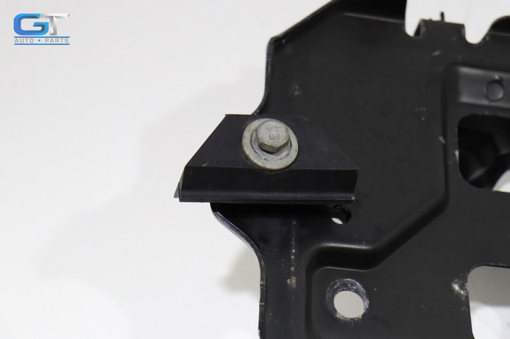 BUICK REGAL BATTERY TRAY HOLDER BRACKET SUPPORT OEM 2018 - 2020 ??