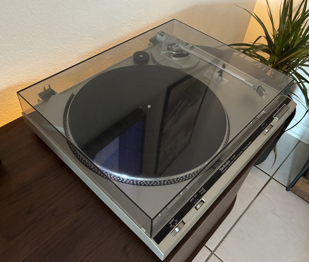 Technics SL-B200 / Vintage Turntable / Vintage Technics / WORKS GREAT!!!🇺🇸