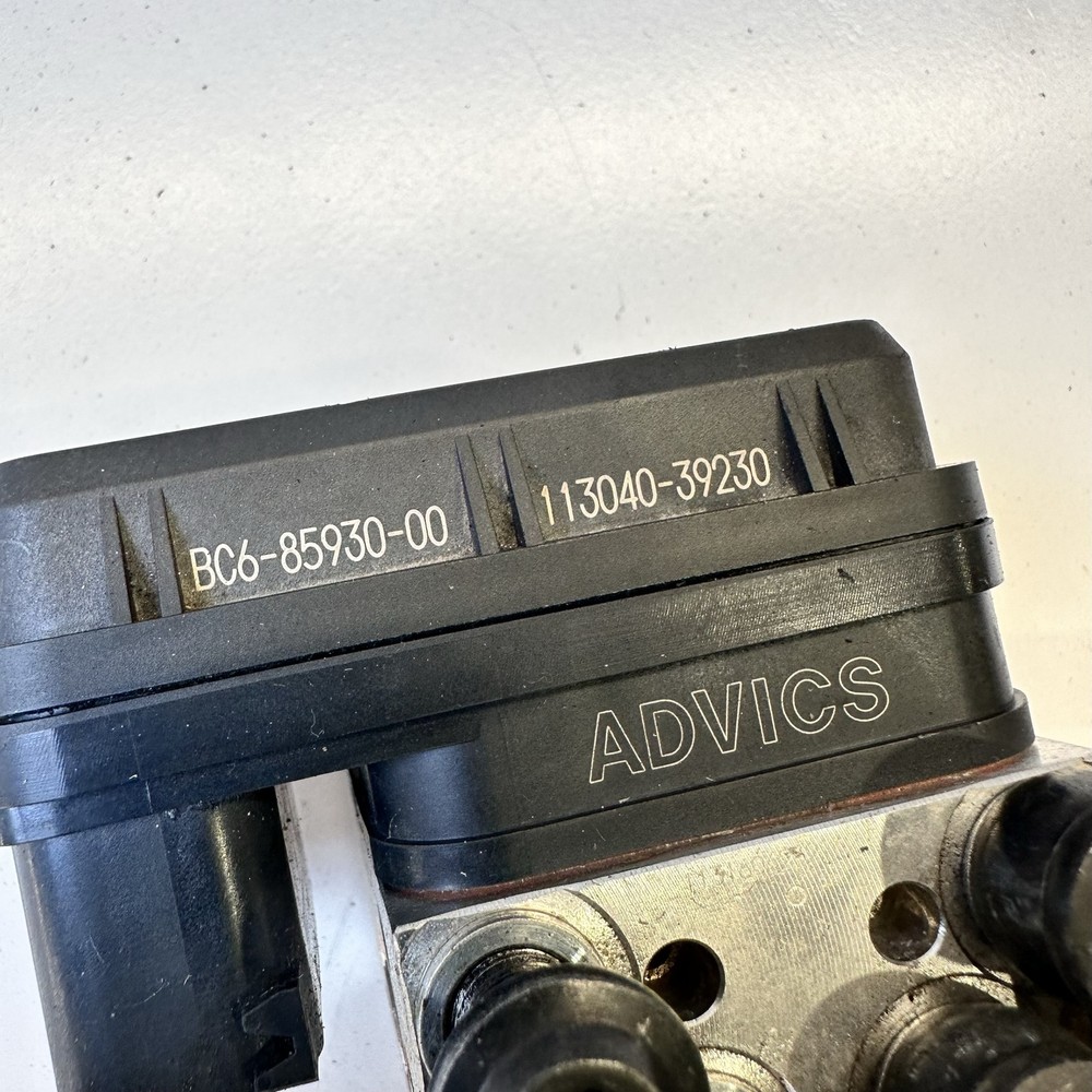 Yamaha MT03 660 2016 ABS pump modulator mount block unit