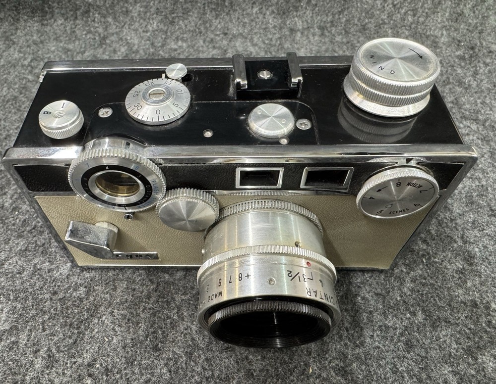 Vintage ARGUS C3 "The Brick" Rangefinder Camera ~ Untested