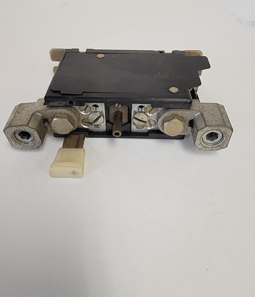 ALLEN BRADLEY OVERLOAD RELAY  815-D0V49.