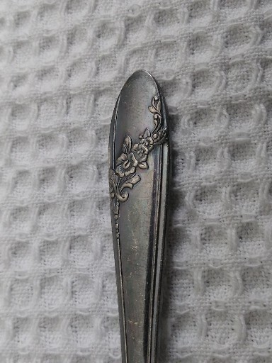 Tudorplate Oneida Community Silverplate Butter Knife.
