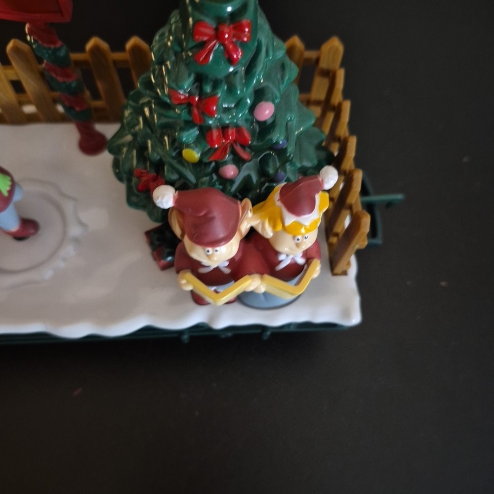EZTEC North Pole Express Skating Elves Christmas Train Car Replacement G Scale