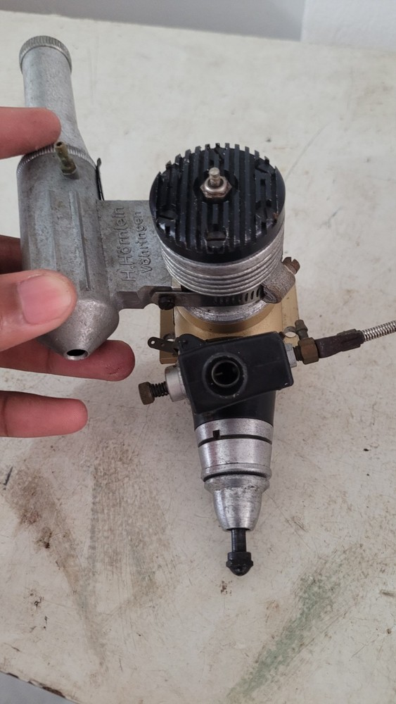 H. Hornlein Vohringgen Profi 40 Rc Nitro Engine