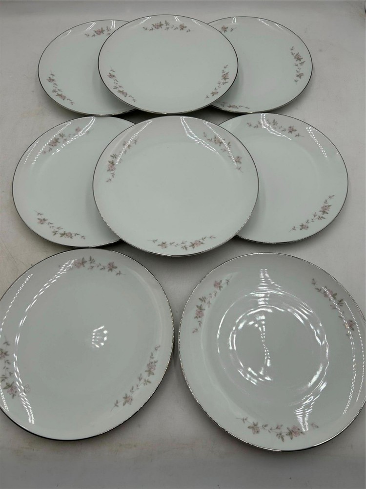 8)  NORITAKE  BELLEMEAD   DINNER PLATES