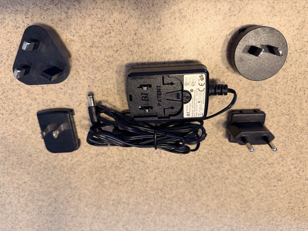 READ DESCRIPTION - Wolf Heritage Double Watch Winder with Storage