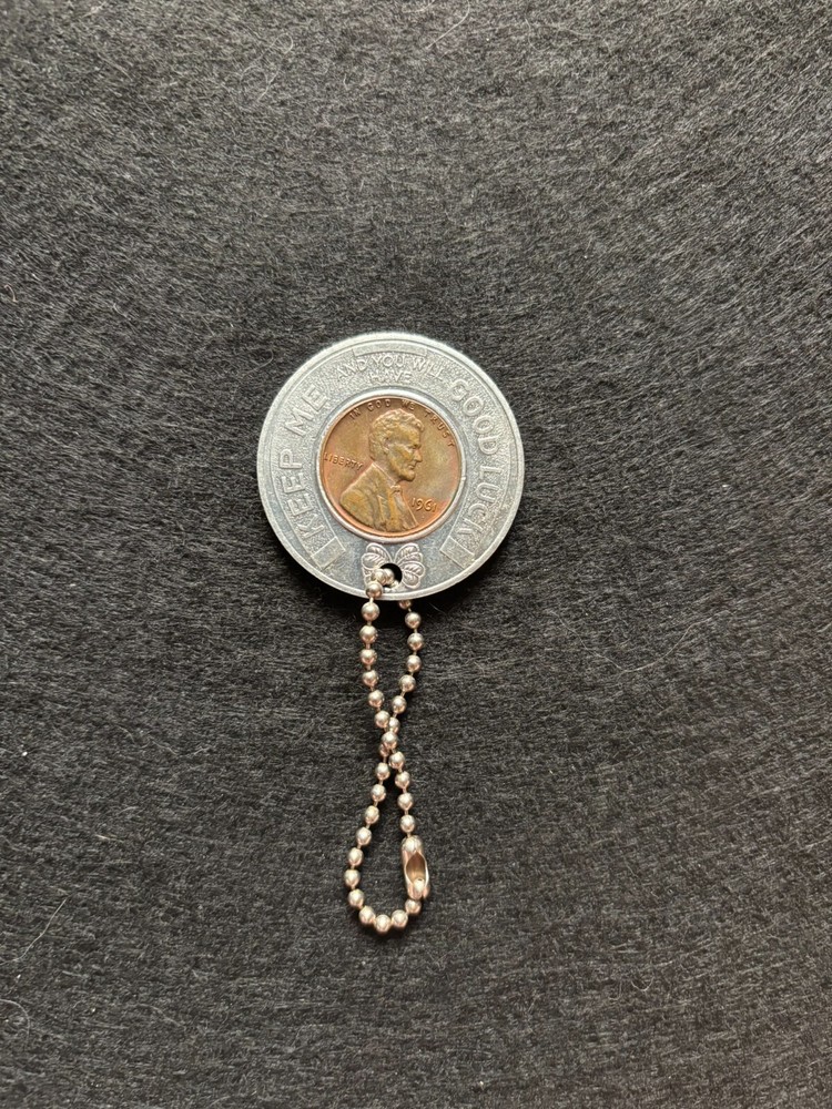 Beacon Gasoline Refiners Marketers Good Luck Penny Keychain