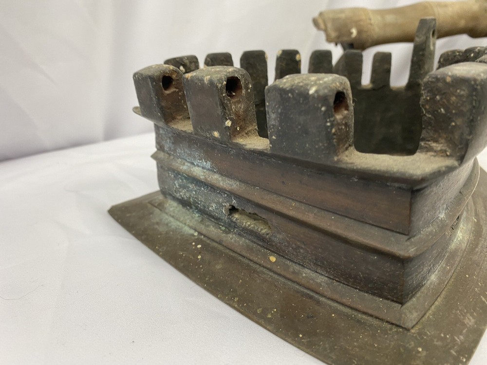 Antique Charcoal Pressing Iron Extra Large Cast Iron Cutouts