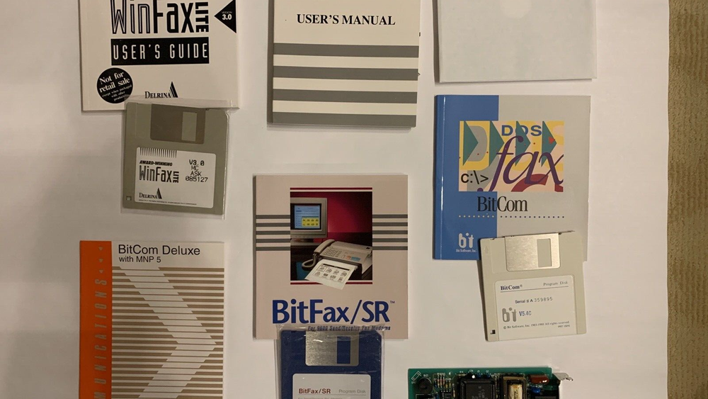 Vintage Computer Bundle - Internal Modem, Miscellaneous Software, Manuals