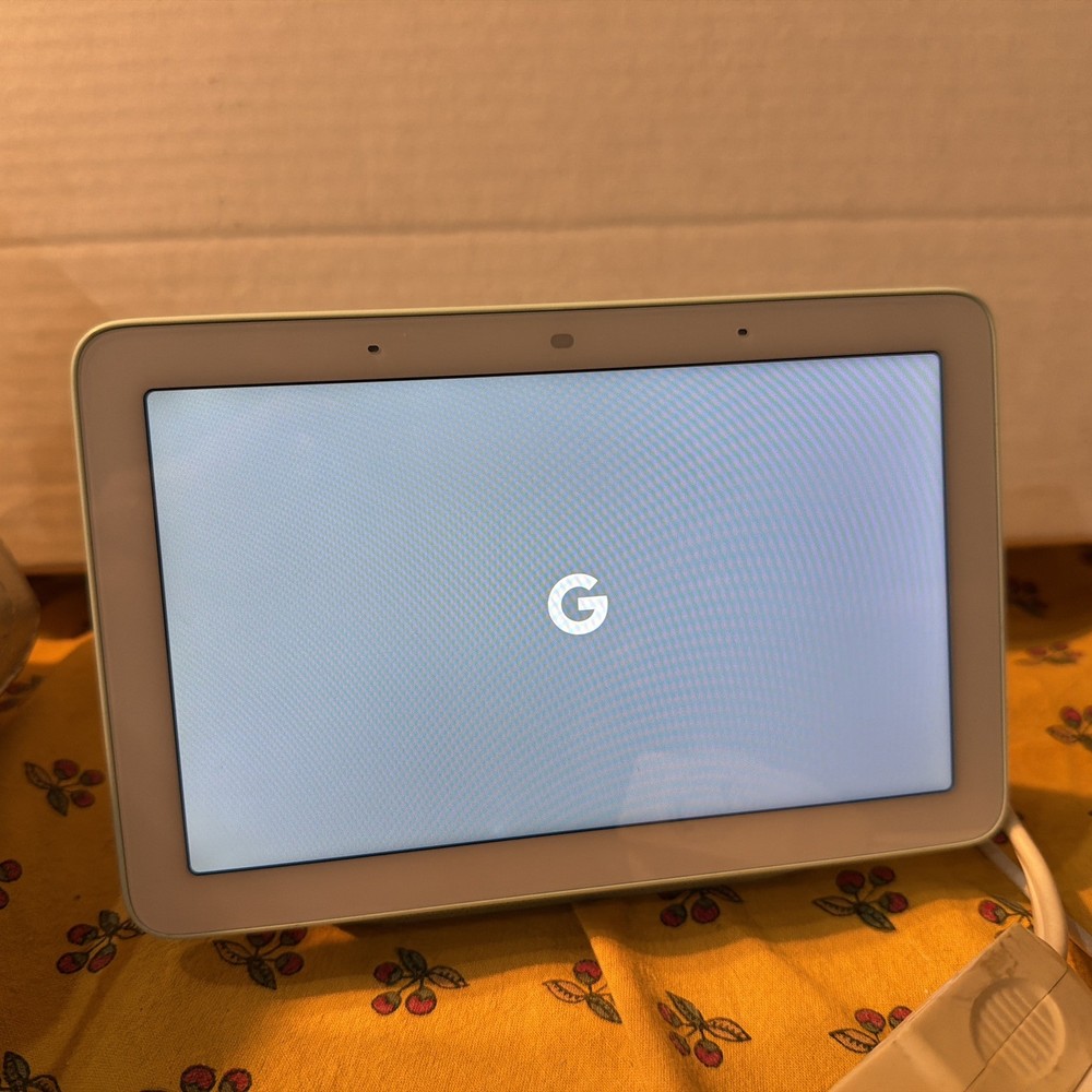 Google Nest Hub 7" Sea Foam Green